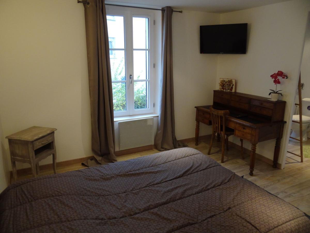 Hotel A La Belle Dame Nogent-sur-Seine Zewnętrze zdjęcie